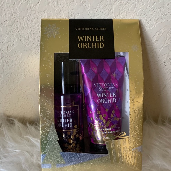 Bundle 2 Victoria’s Secret gift sets - Picture 4 of 5
